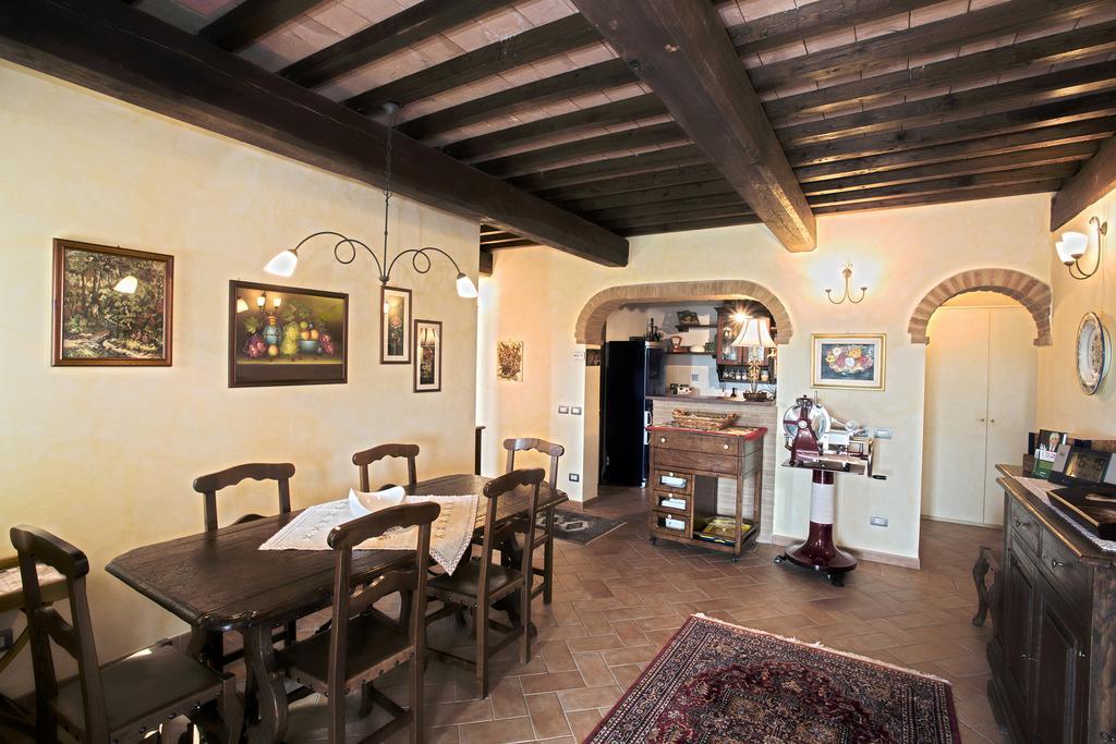 Casa Sandro A Podere Pascianella Villa Castelmuzio Szoba fotó